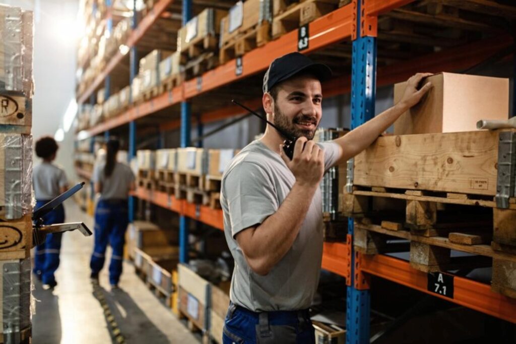 Comment la Technologie Peut Développer les Racks et Rayonnages