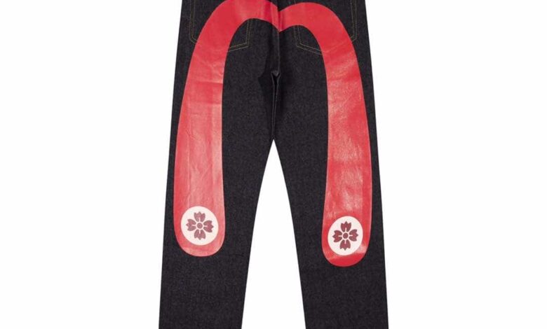 evisu-black-red-logo-jeans-1